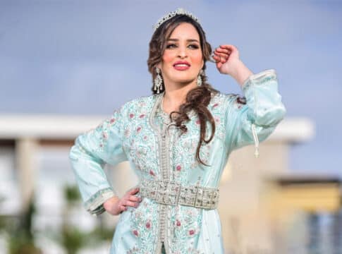 القفطان المغربي … من لباس رجالي إلى زي نسائي