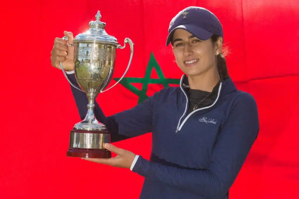 أول امرأة عربية تفوز بجائزة الجولف الأوروبية من الدرجة الأولى