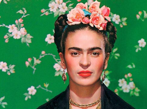كيف مثلت فرشاة فريدا كاهلو الهوية والموت والحياة؟