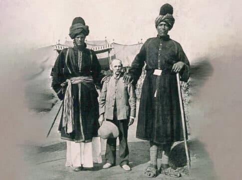 عمالقة كشمير… حراس الهند الأطول في التاريخ