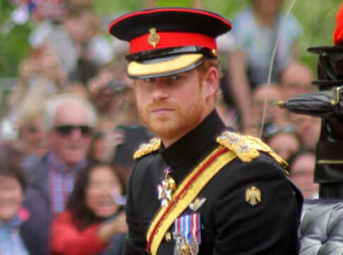 الأمير هاري يمثل أمام المحكمة العليا في بريطانيا