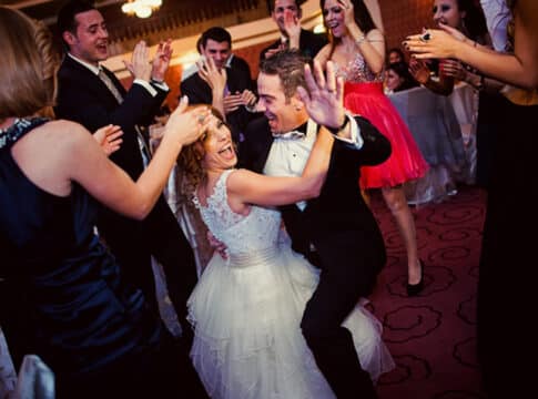 أغرب عادات الزواج حول العالم